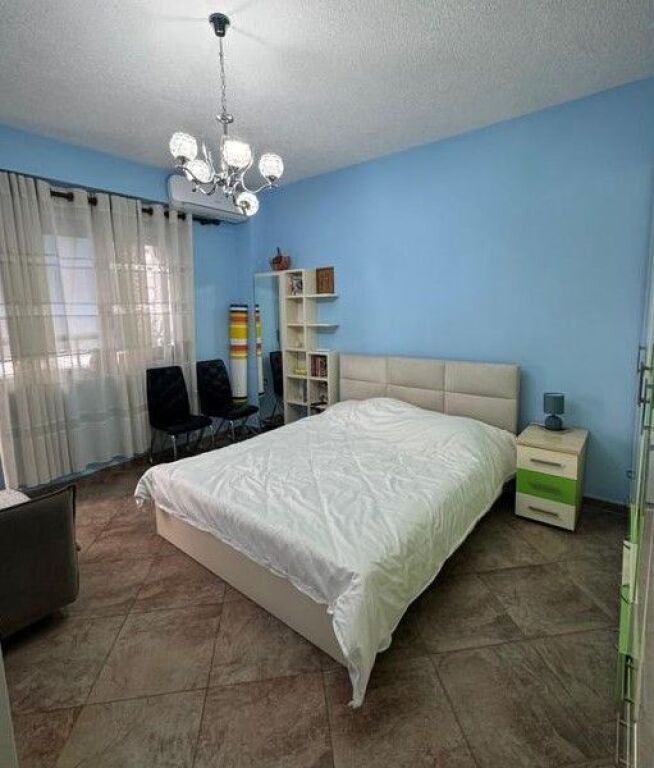 Qera, Apartament 2+1, Selvia