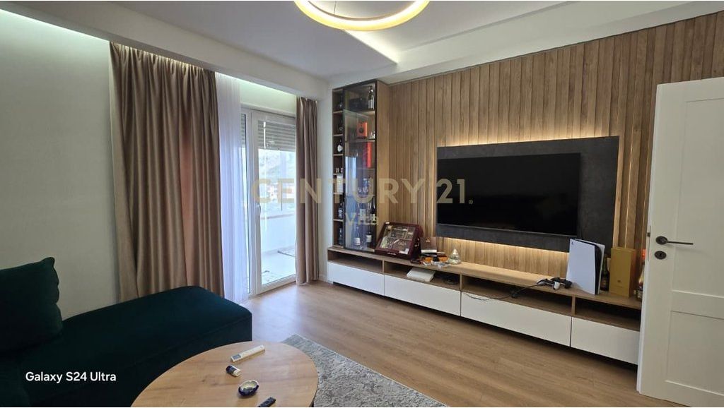 Apartament 1+1 në Shitje në Vijen e Parë me Pamje Deti, Shkëmbi i Kavajës, Durrës 220,000 €