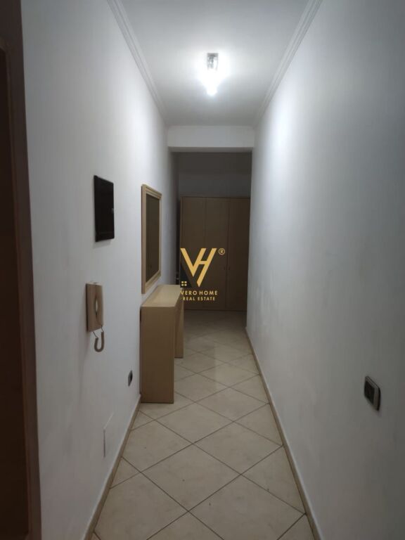 APPARTAMENTO 2+1+2+BLK IN AFFITTO IN VIA FERIT XHAJKO 700 EURO