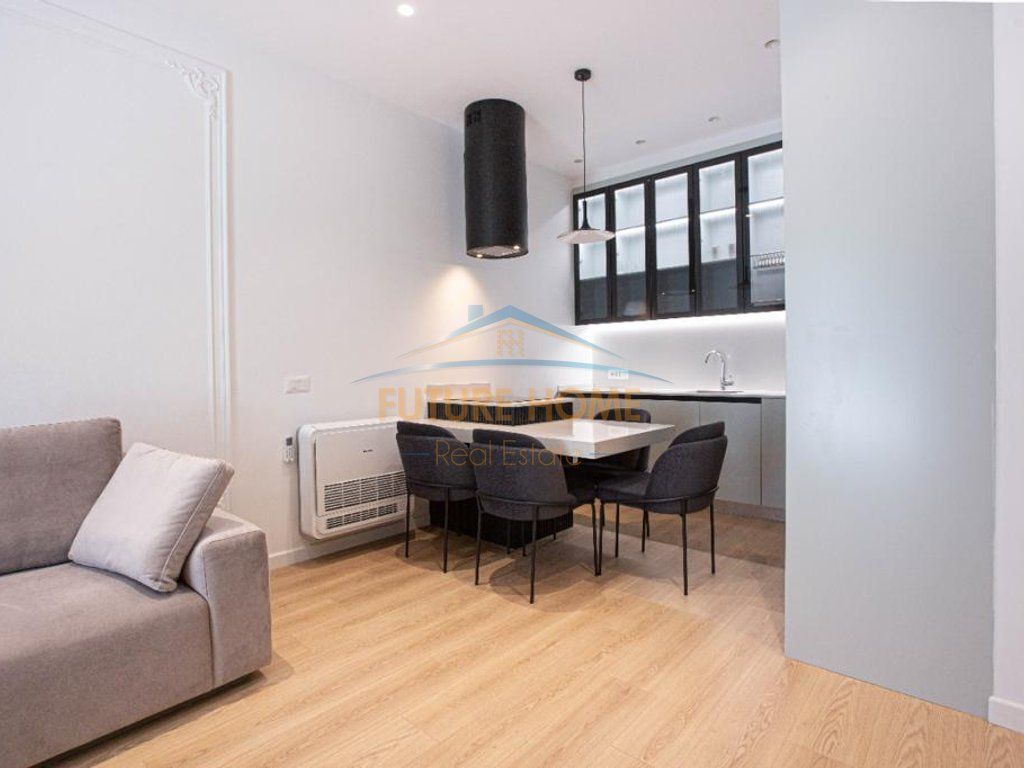 Affitto, Appartamento 1+1 presso il Complesso Square 21! 900 €