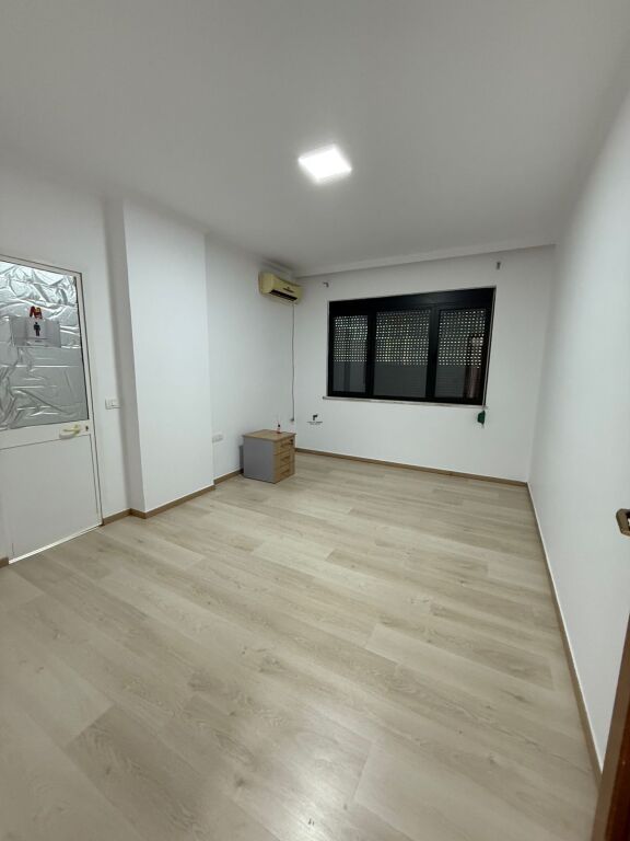 SHITET APARTAMENT 3+1 BLLOK 500.000 EURO