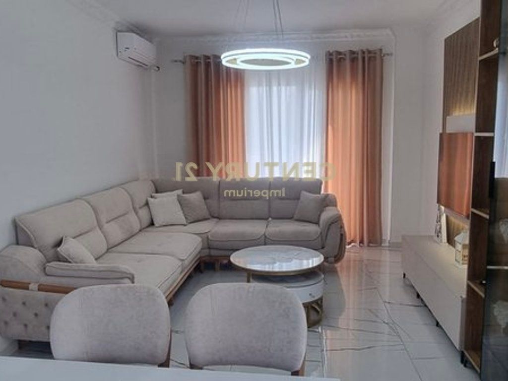 Apartament 2+1 me Qira në Fresk