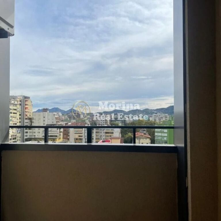 Affitto | Locale Commerciale | Via Myslym Shyri | 800 €/mese