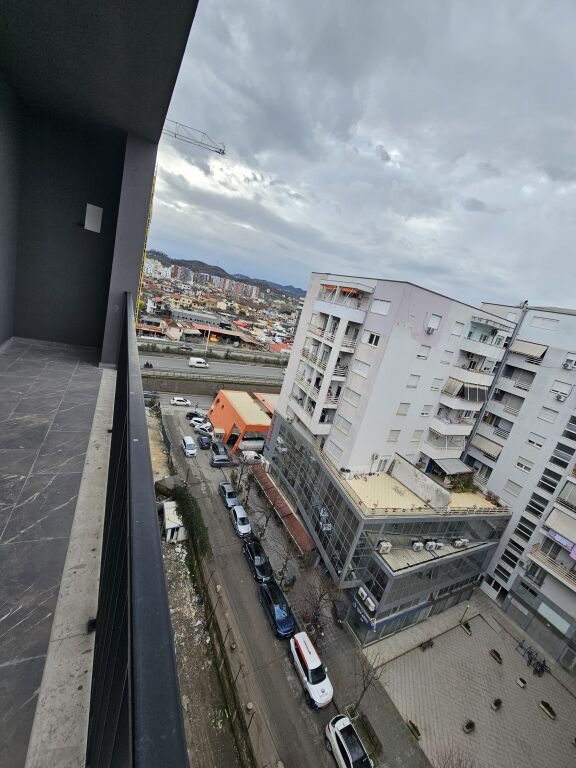 Shitet Apartament 2+1+2 – Tirana Entry (Ish-Dogana)