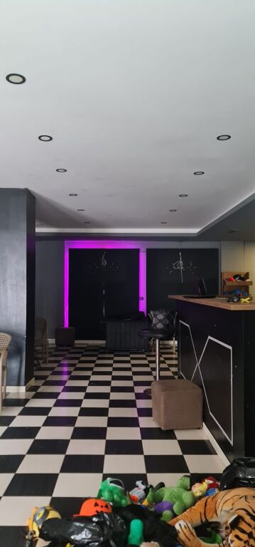 Shitet ambient Biznesi Laprake