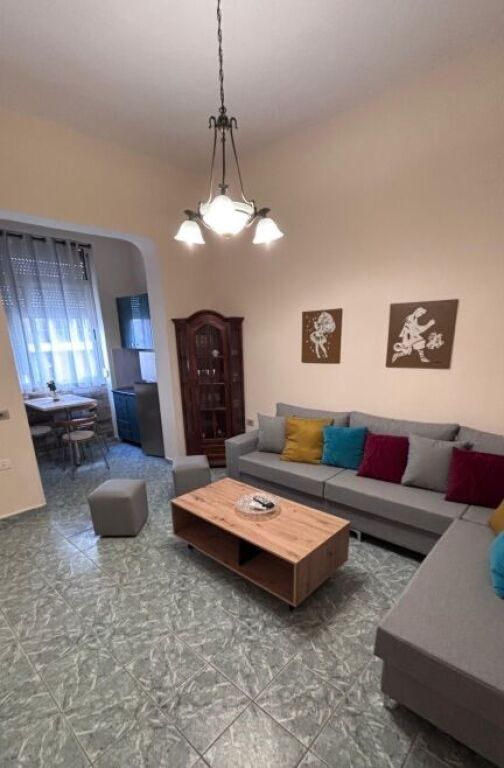 🏢Dibra Street, near Halili Complex, 2+1 apartment for rent, furnished. 50,000 Leke