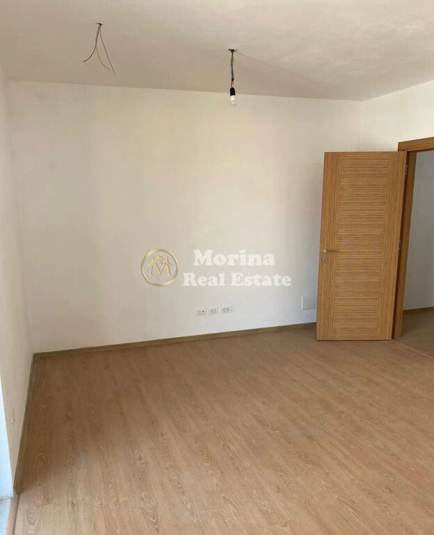 Shitje | Apartament 1 + 1 | Rruga 5 Maji | 130000 €