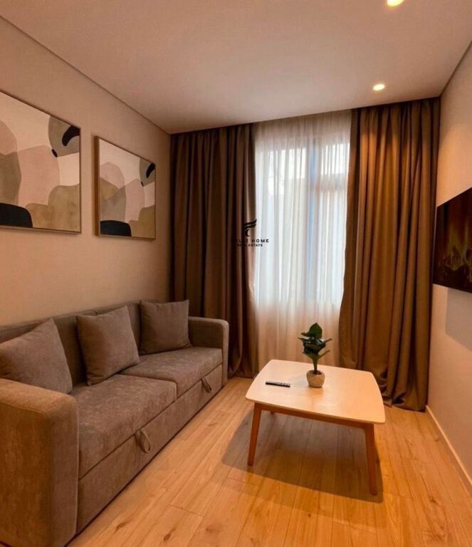 FOR SALE 3 APARTMENTS BARRICADES STREET 40,000,000 LEKE