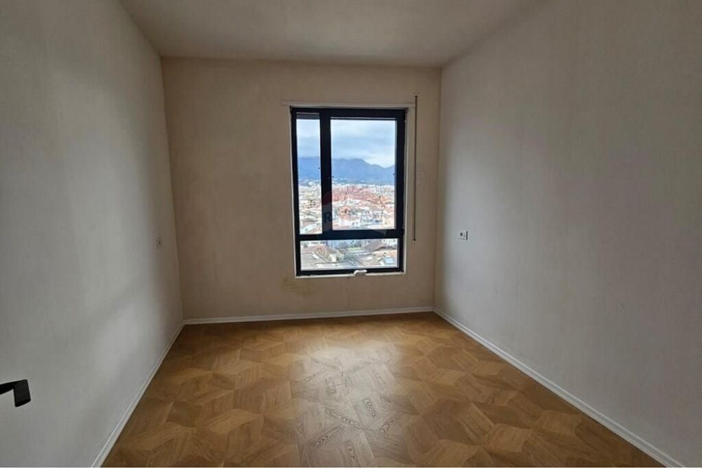 Appartamento 3+1 in vendita a 5-Maji!