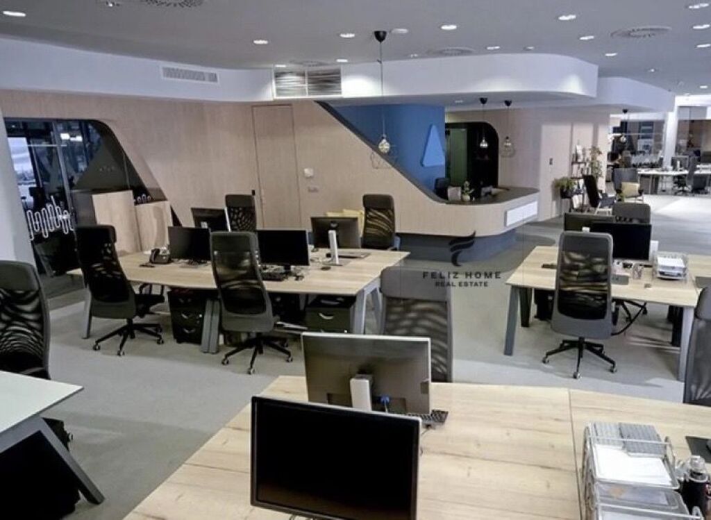 UFFICIO IN AFFITTO 840 M2 STAZIONE DEI TRENI 6.800 EURO