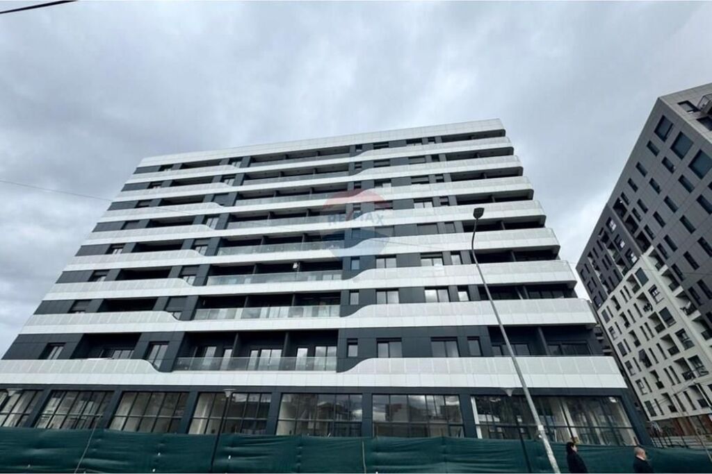 Shitet Apartament 2+1+2 në Don Bosco