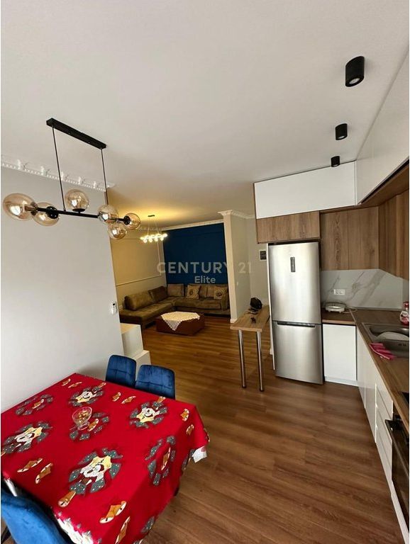 Apartament 2+1 Me Qira në Rruga e Dibrës, Tiranë - 650€ | 78.2 m²