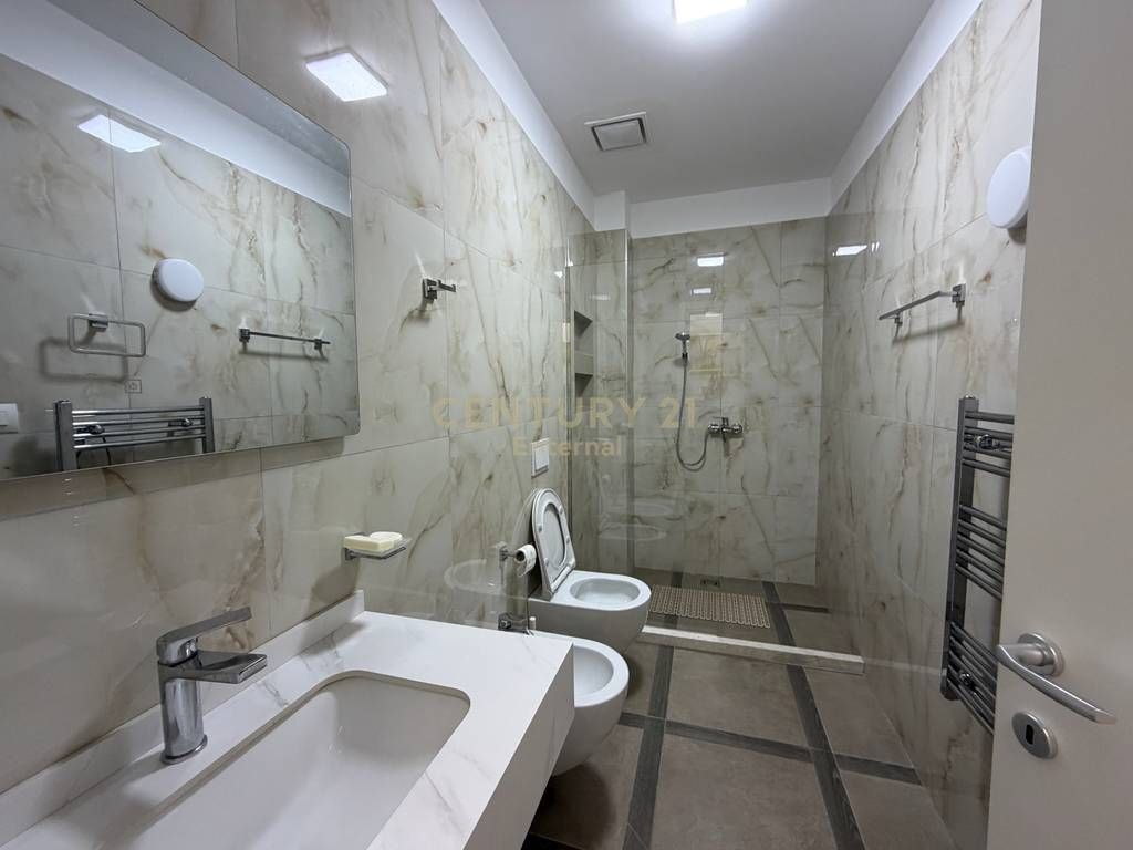 APARTMENT 3+1+2 WITH PARKING FOR RENT AT GARDEN BUILDING