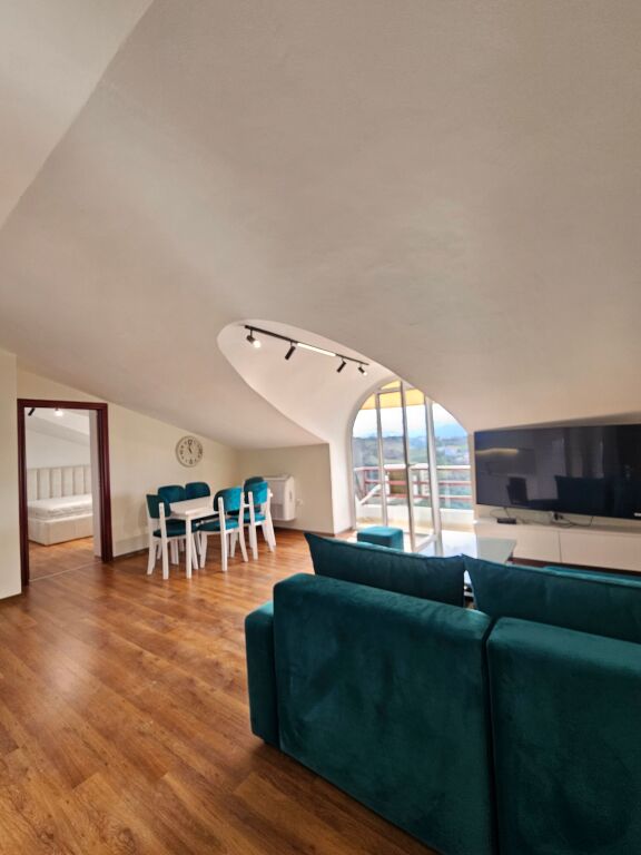 Shkozë "with view of Lake Farkes First time for rent Apt 1+1 (+ Bllkn) 100% New 5 min from Tegu, with fantastic view of Lake Farkes .📍 ( Doros Residence)* New Building | *47,000 leke / Month* 🔥 Everything new
