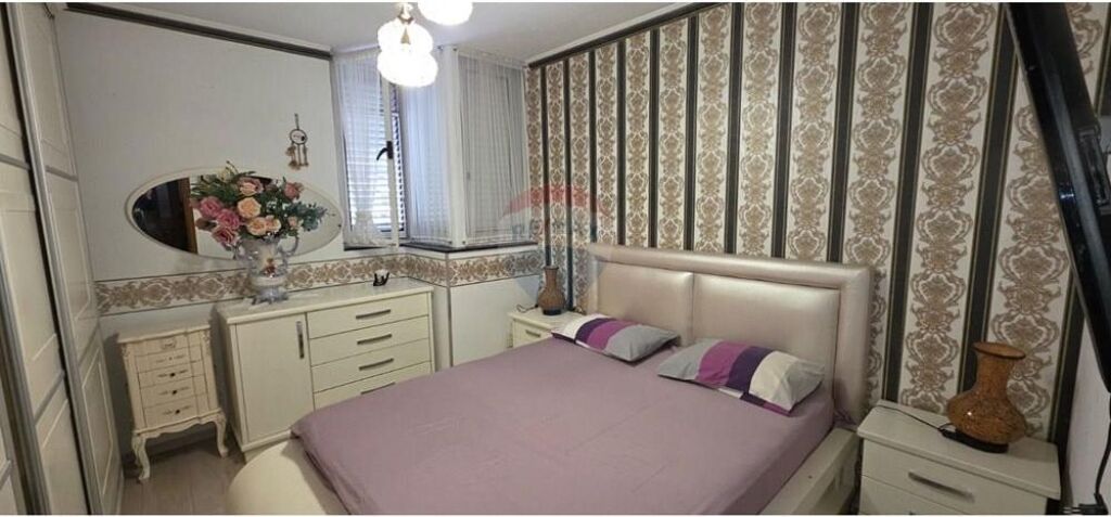 Apartment 3+1+2 for rent in the Blloku area