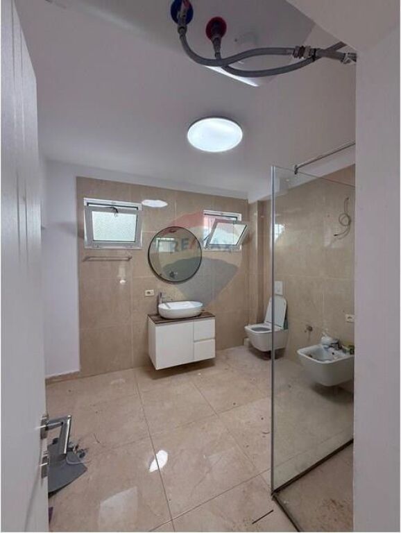 APPARTAMENTO 2+1 VUOTO PER UFFICI DI MARGARITA TUTULANI