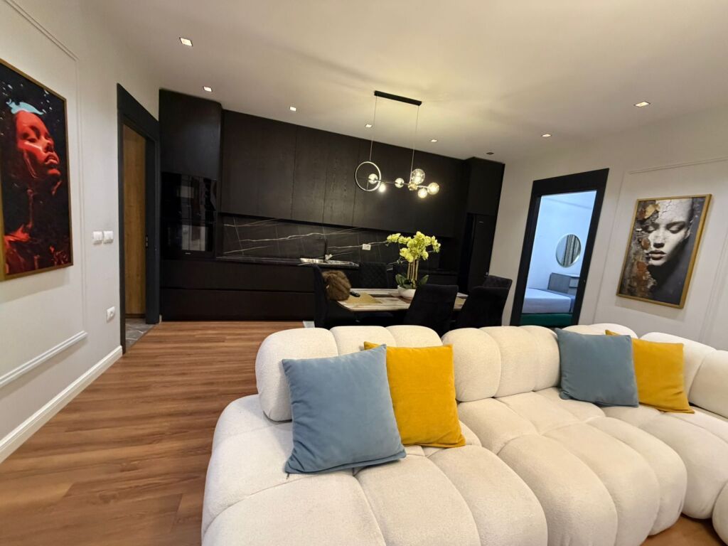 GARDEN BUILDING_APARTMENT 3+1+2 FOR RENT