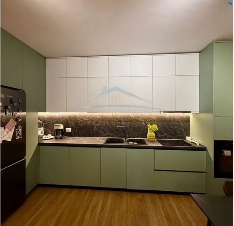 For sale, Apartment 2+1+2, Barricades Street, Tirana