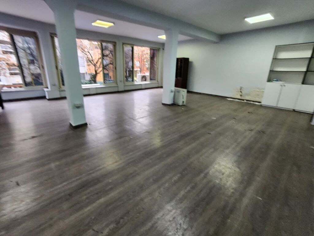 Ufficio in Affitto: (📍Bllok / Stadio Dinamo) ✨️Ambiente Perfetto || 130m² || 2° Piano SOLO 1500€/Mese 💥