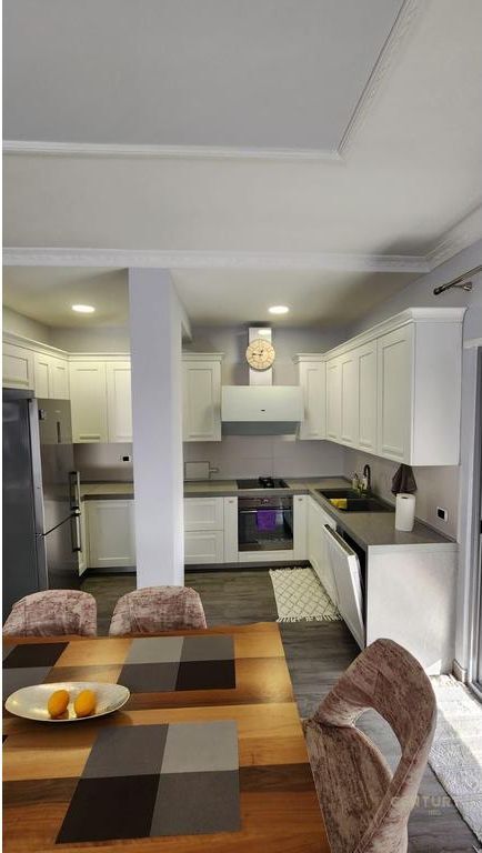 APPARTAMENTO 3+1+2 CON POSTO AUTO IN AFFITTO VICINO AL GIARDINO ZOOLOGICO