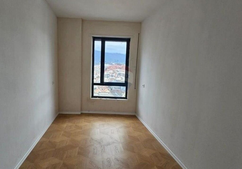 Appartamento 3+1 in vendita a 5-Maji!