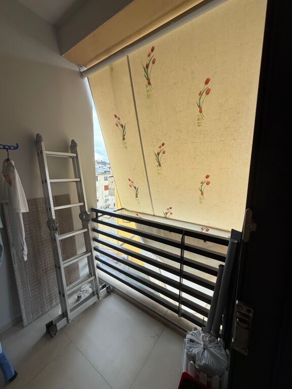 1+1,arredato vicino al forno Elenikon,stadio Dinamo,800 euro