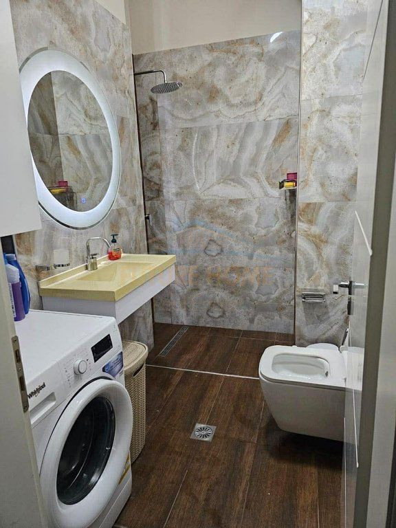 Qera, Apartament 2+1+2, Unaza e Re.