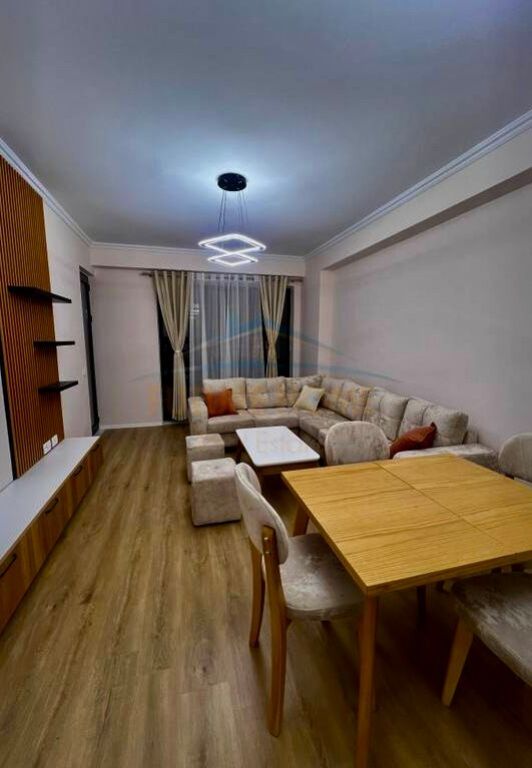 Affitto, Appartamento 2+1+Posto Auto, Nuovo Anello, Tirana