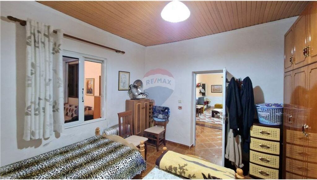 Shtëpi Private – Për Shitje – Rruga Enver Jaho, Vlorë