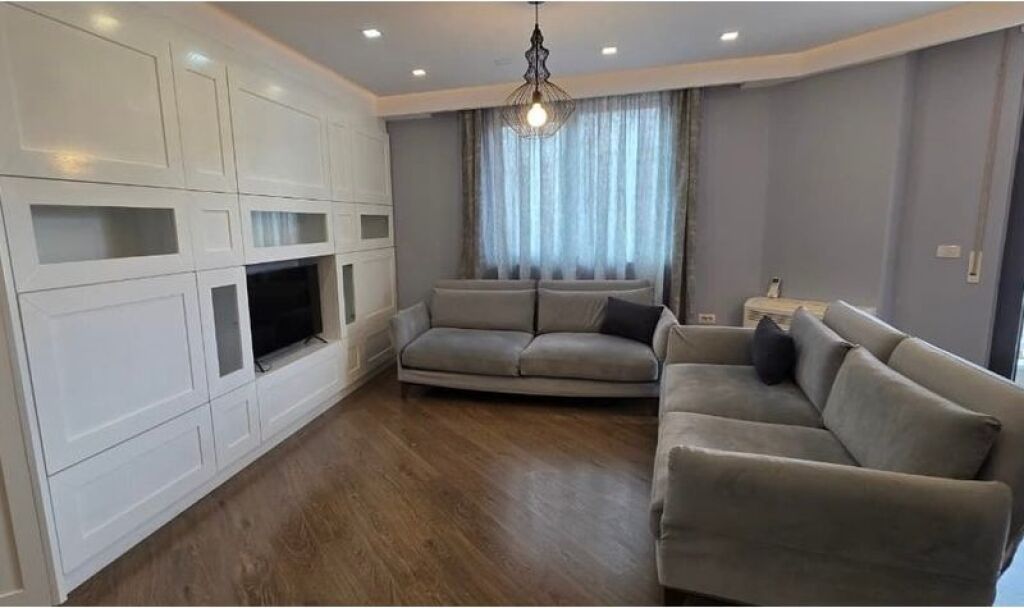 21 Dicembre, Ex Parco! Offriamo in affitto Appartamento 2+1+2 presso "Rezidenca Alba"