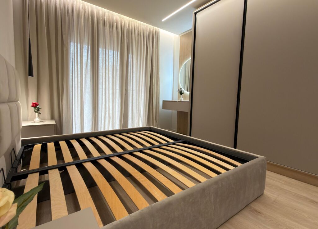 APARTAMENT 1+1 ME QERA NE QENDER 📍Rruga e Barrikadave