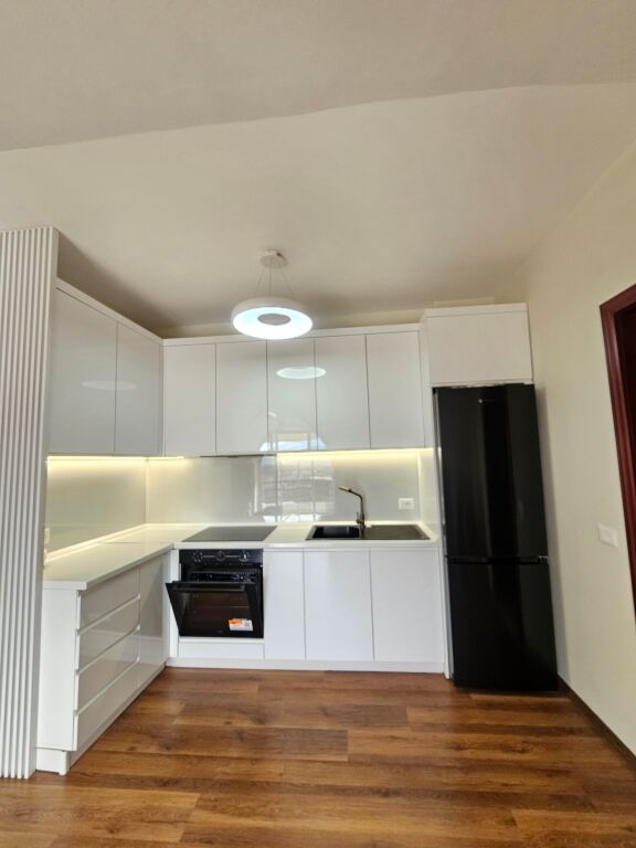 Shkozë "with view of Lake Farkes First time for rent Apt 1+1 (+ Bllkn) 100% New 5 min from Tegu, with fantastic view of Lake Farkes .📍 ( Doros Residence)* New Building | *47,000 leke / Month* 🔥 Everything new
