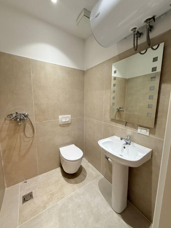 AMBIENT PER KLINIKE PER QERA TEK KOMPLEKSI KIKA 2