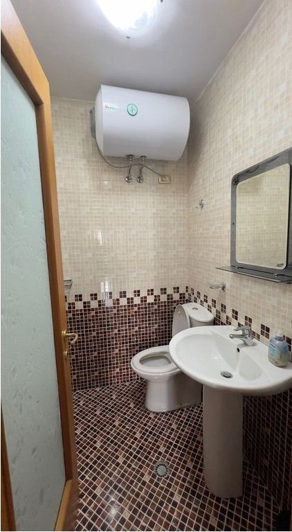 Affittasi 2+1+2 presso Qatar Center