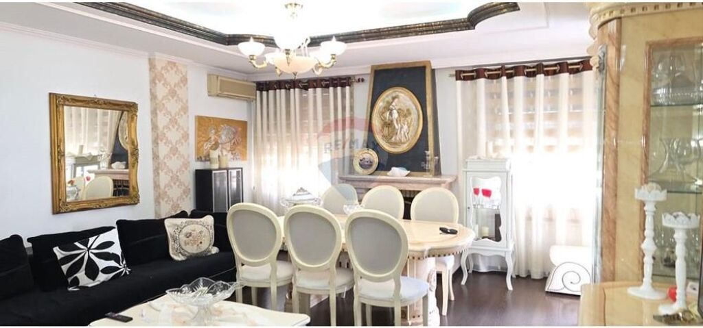 Apartment 3+1+2 for rent in the Blloku area