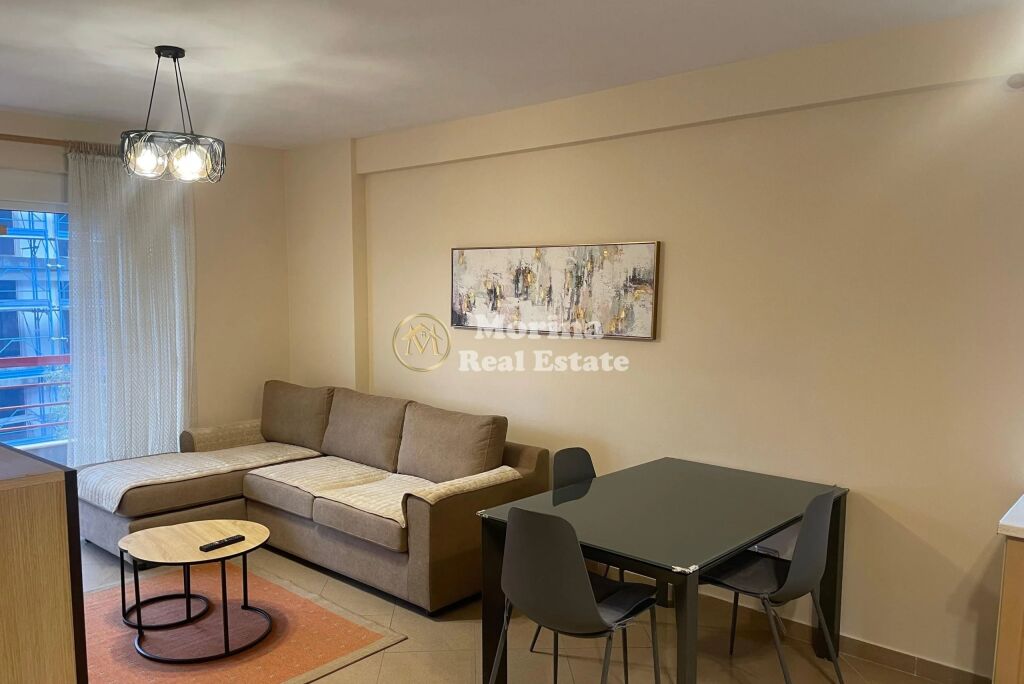 Rent | Apartment 2 + 1 | Dry Lake | 800 €/month