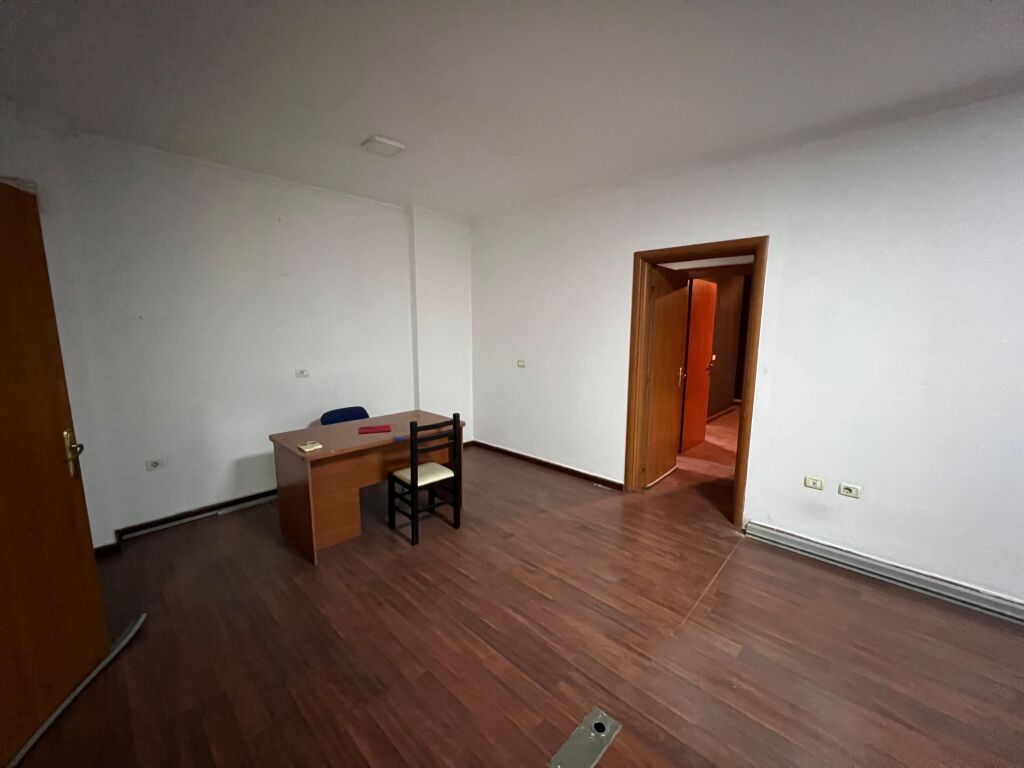 🔑APARTAMENT 3+1 PER ZYRA ME QERA TEK HIPOTEKA