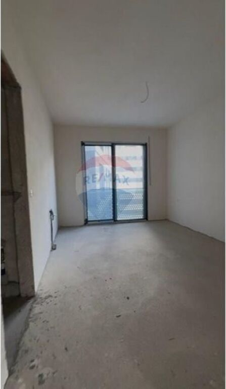 Shitet Apartament 2+1+2 në Don Bosco