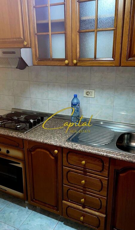 APARTAMENT ME QIRA 1+1 ISH PARKU 45.000 LEKE