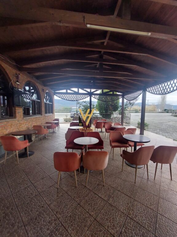 SHITET AMBIENT KOMERICIAL 9.220 M2 NE MILOT 1.300.000 EURO