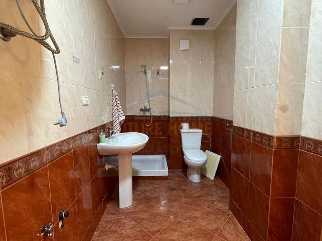 In vendita, Appartamento 2+1+2, Komuna e Parisit, Tirane