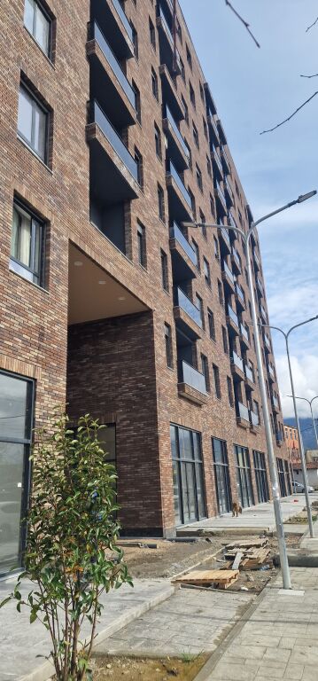 Affittasi 2+1+2 Via 5Maji