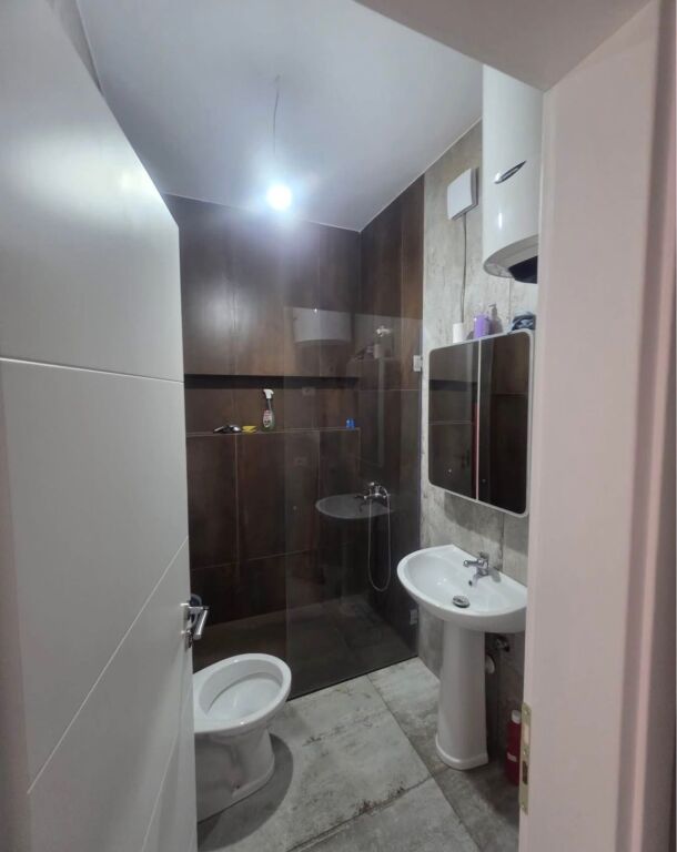 Jepet me qira 1+1 Residenca Tudas Astir 450 mije leke