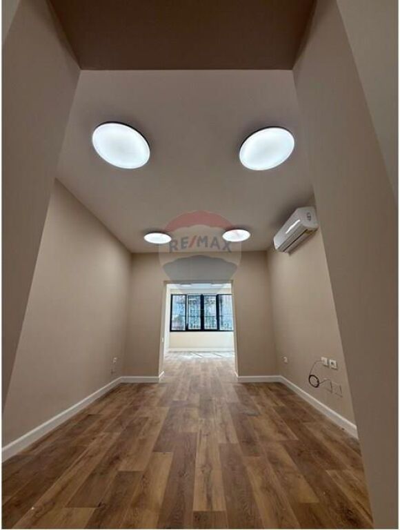 APPARTAMENTO 2+1 VUOTO PER UFFICI DI MARGARITA TUTULANI