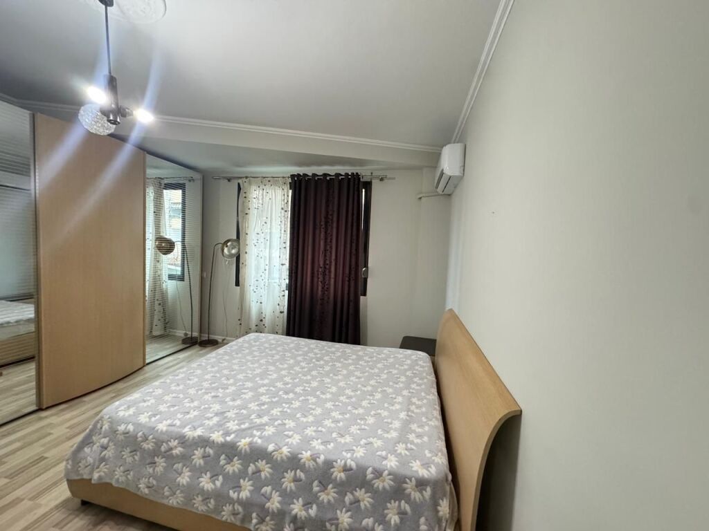 KOMUNA E PARISIT_jEPET ME QIRA APARTAMENT 2+1