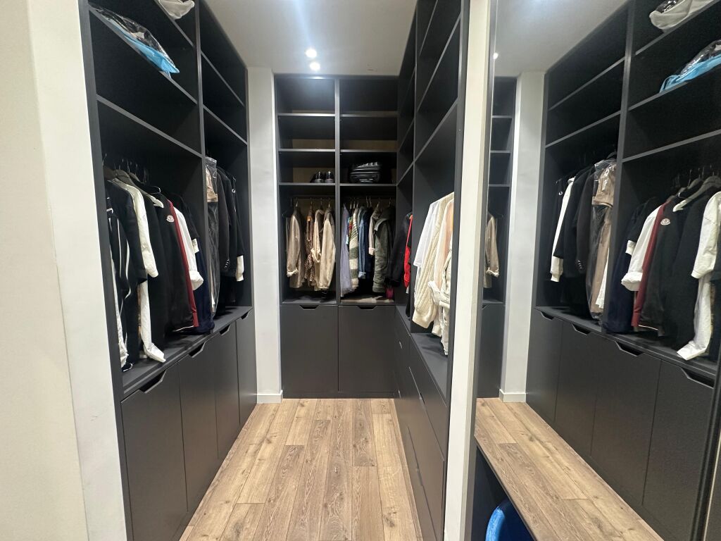 APARTMENT 3+1+2+WARDROBE FOR SALE