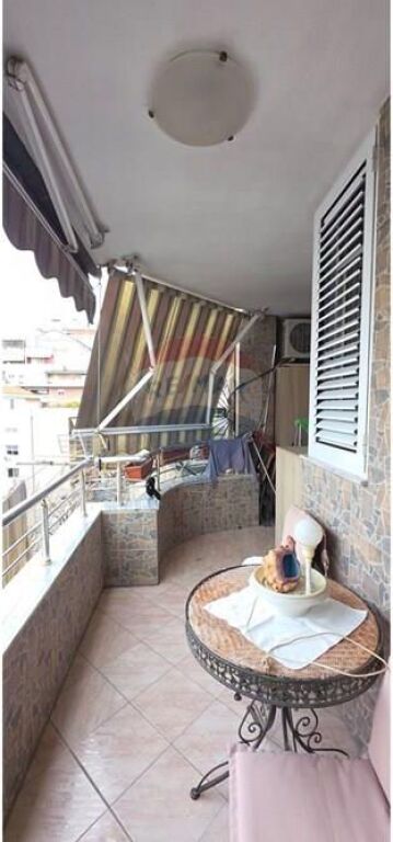 Apartment 3+1+2 for rent in the Blloku area