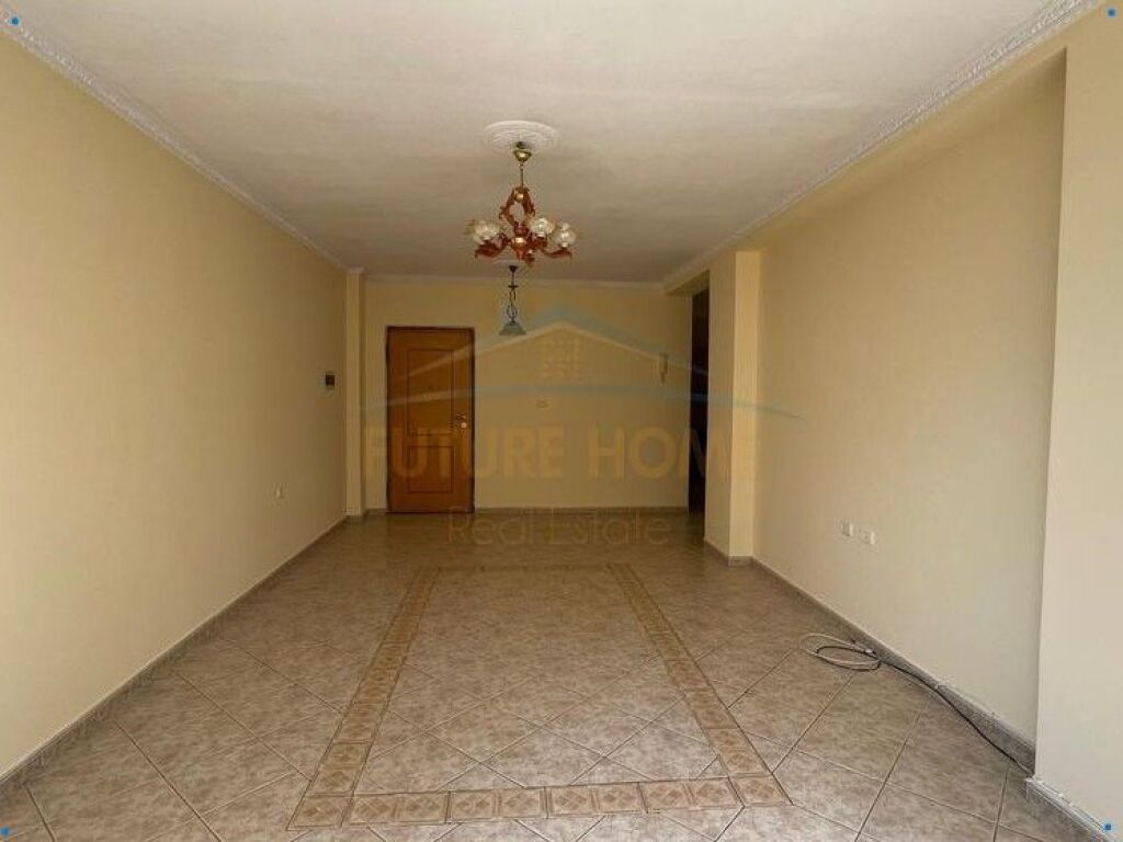 In vendita, Appartamento 2+1+2, Komuna e Parisit, Tirane