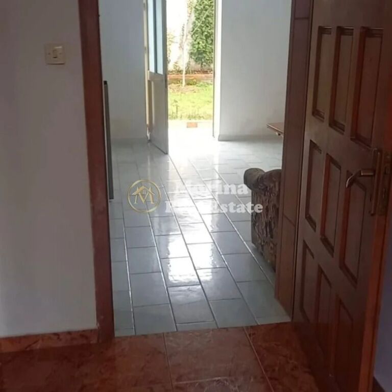 Rent | Private house 1 + 1 | Student City | 300 €/month