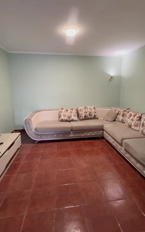 Komuna e Parisit, Apartament 3+1+2 Per Qira